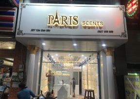 Bảng Hiệu Alu: Paris Scents