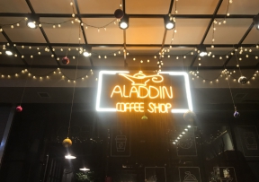 Bảng hiệu đèn led Hoàng Long Adv - Đưa thương hiệu của bạn trở nên chuyên nghiệp hơn